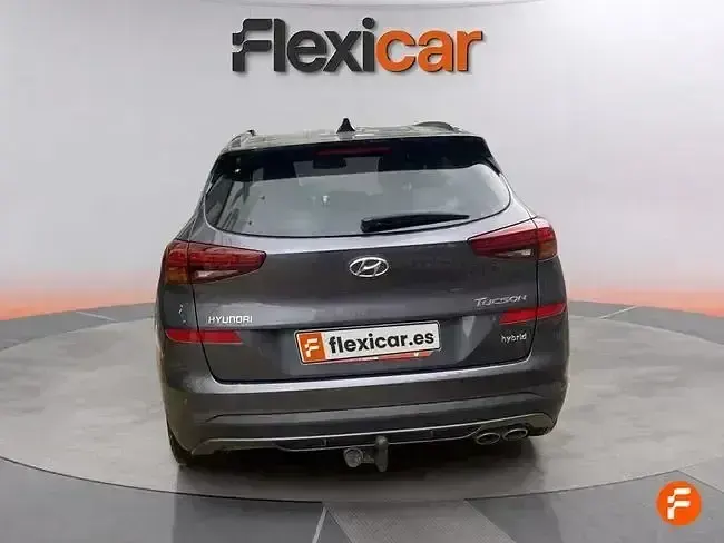 Usado Hyundai Tucson N Line 136 CV (100 kW) 2019 Gris SUV