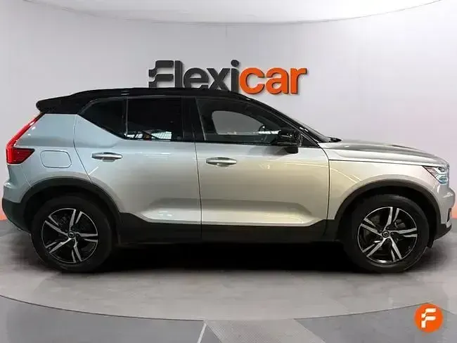 Usado Volvo XC40 R-Design 190 CV (139 kW) 2018 Blanco SUV