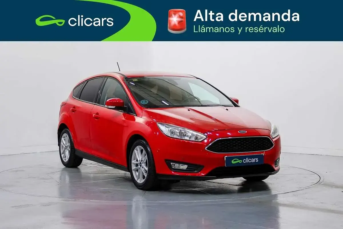 Usado Ford Focus Trend+ 125 CV (91 kW) 2018 Blanco Utilitario