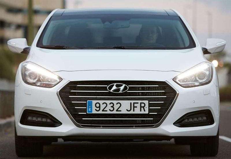 Blanco Usado 2012 Hyundai i40 GLS Berlina | 7480 € (Precio justo) - Imagen 1/4