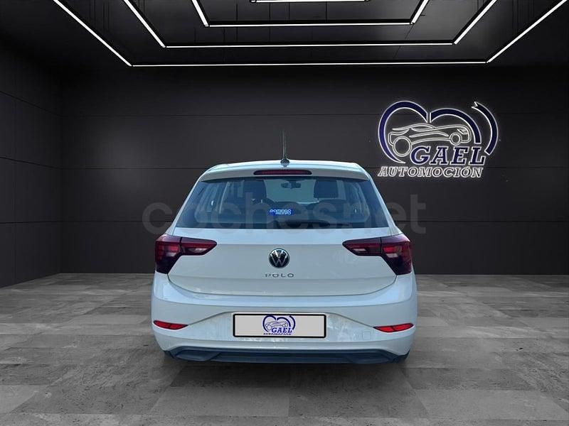 Usado VW Polo Life 95 CV (69 kW) 2023 Beige Utilitario