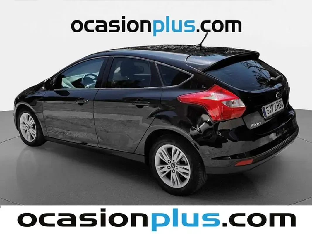 Usado Ford Focus Trend 125 CV (91 kW) 2013 Negro Utilitario