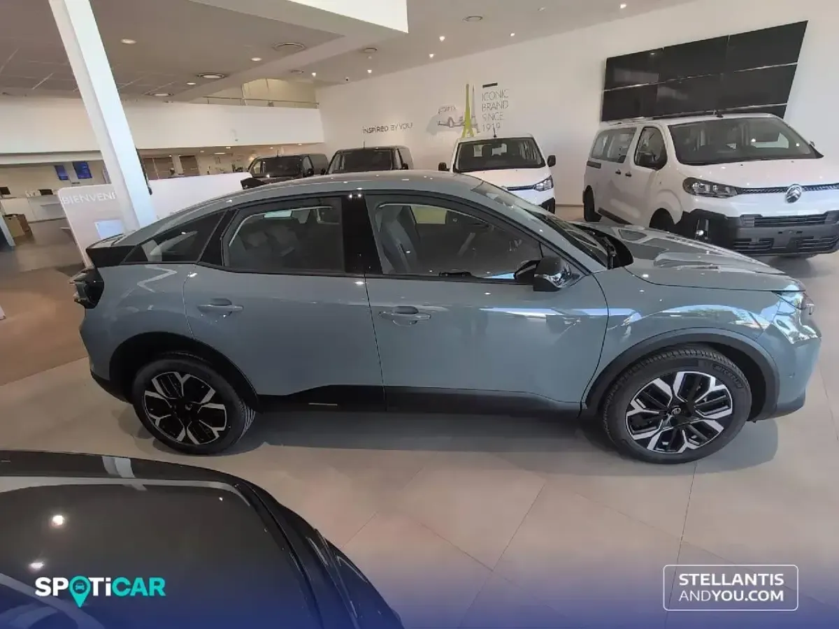 Nuevo Citroën C4 Business Class 145 CV (106 kW) 2026 Verde SUV