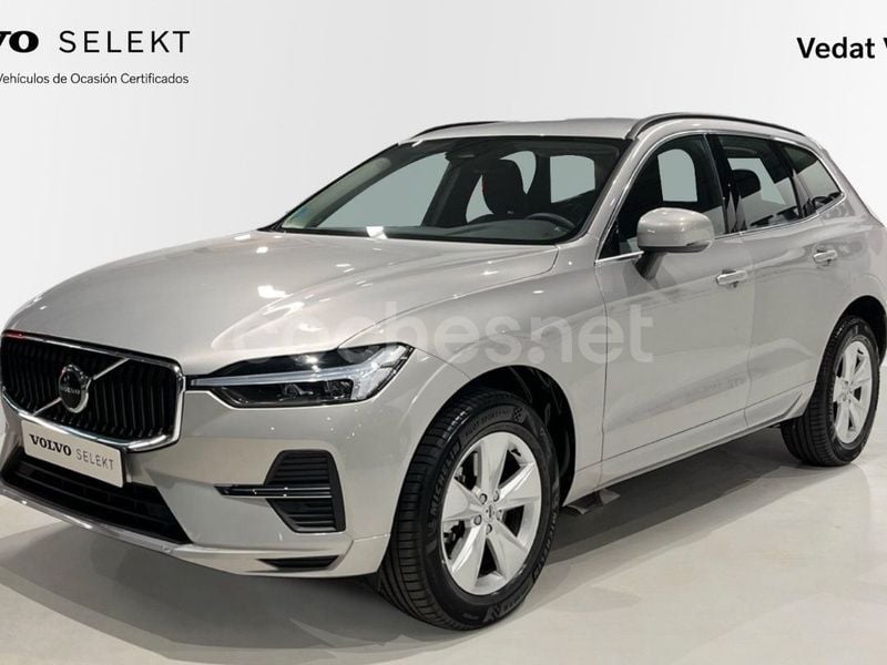 Usado Volvo XC60 Core 197 CV (144 kW) 2023 Gris / plata SUV