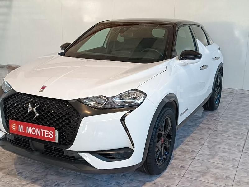 Blanco Usado 2021 DS Automobiles DS3 Crossback Performance SUV | 16.900 € (Un poco caro) - Imagen 1/4
