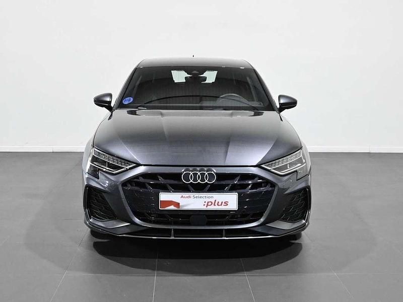 Usado Audi A3 Sportback e-tron S-Line 204 CV (150 kW) 2025 Gris Utilitario