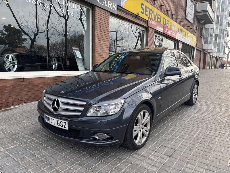 Usado Mercedes C350 Avantgarde 272 CV (200 kW) 2008 Gris Berlina