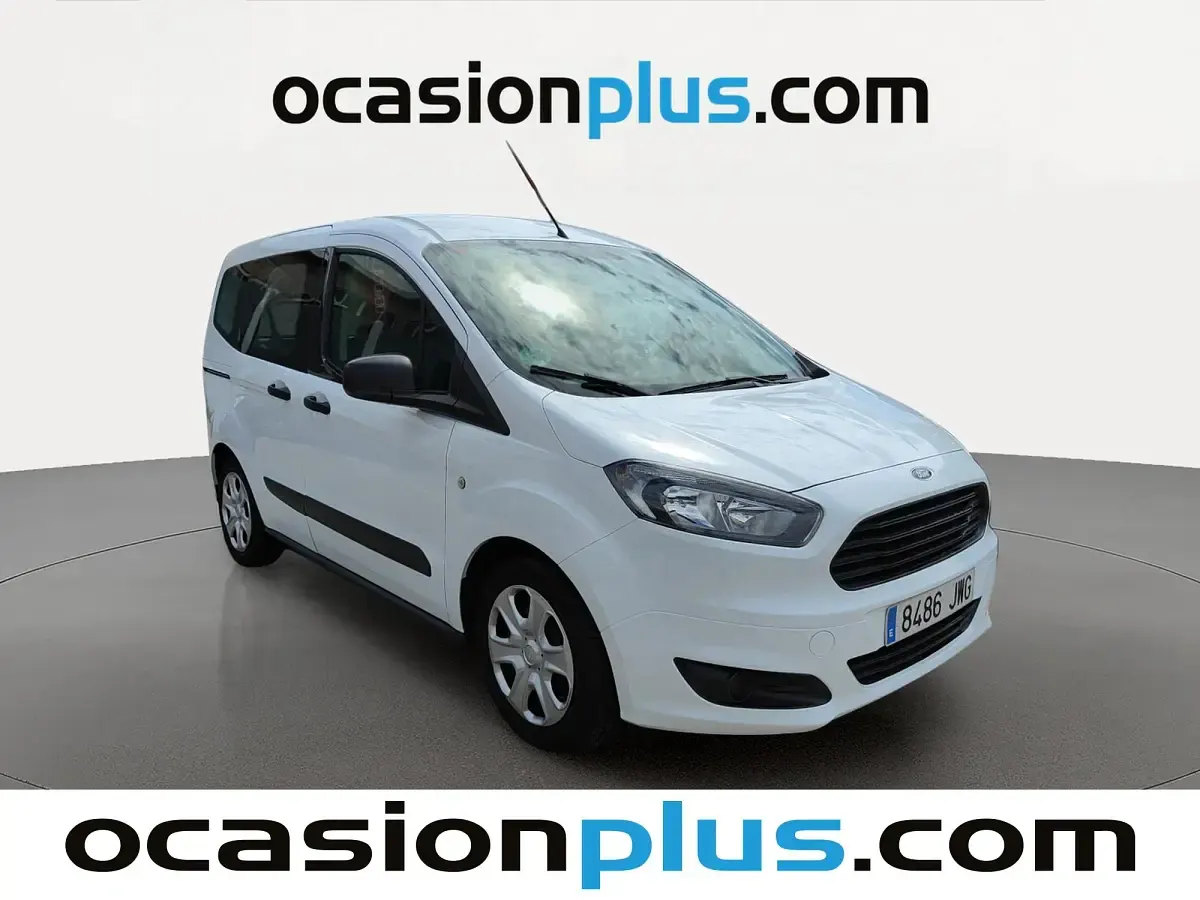 Usado Ford Tourneo Courier Ambiente 102 CV (75 kW) 2017 Blanco Monovolumen