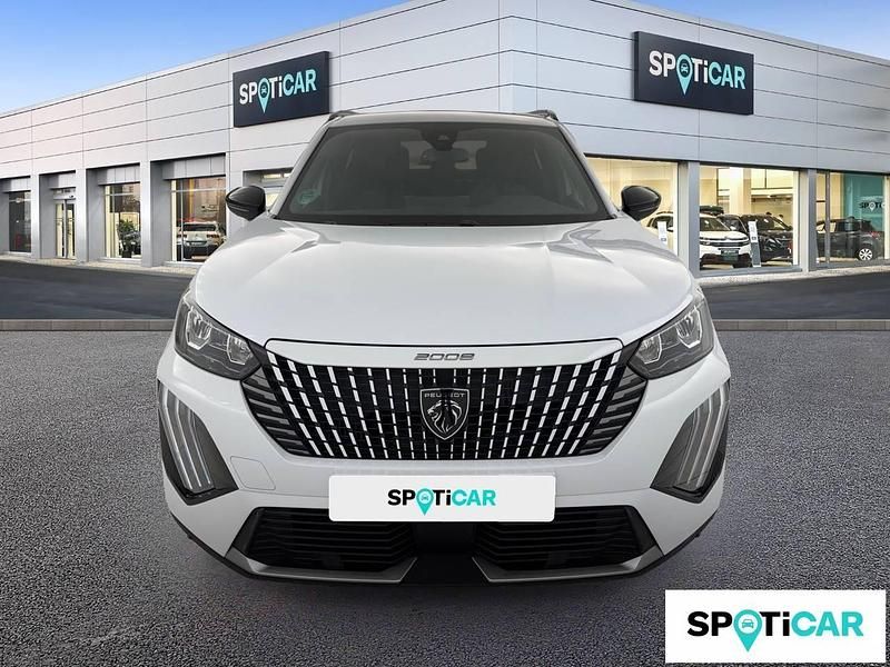 Usado Peugeot 2008 Allure 100 CV (73 kW) 2025 Blanco SUV