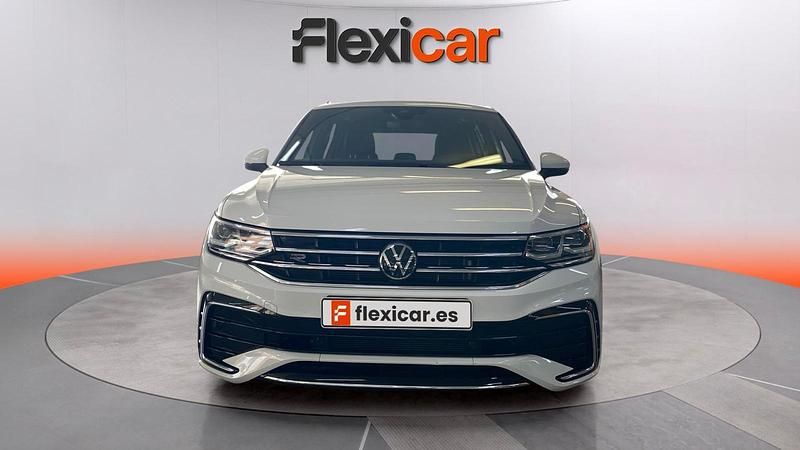 Usado VW Tiguan R-line Plus 150 CV (110 kW) 2024 Blanco SUV