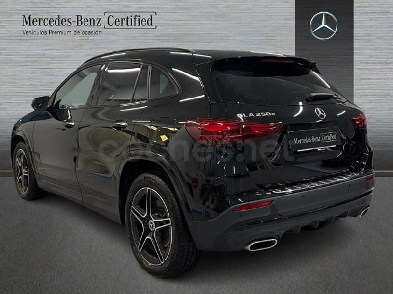 Usado Mercedes GLA250 218 CV (160 kW) 2024 Negro SUV