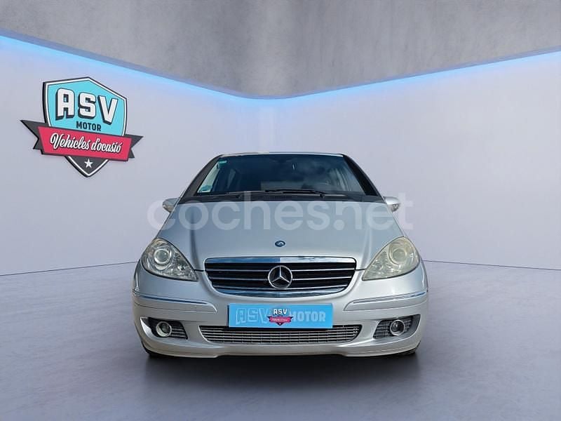 Usado Mercedes A170 Elegance 116 CV (85 kW) 2006 Gris / plata Monovolumen