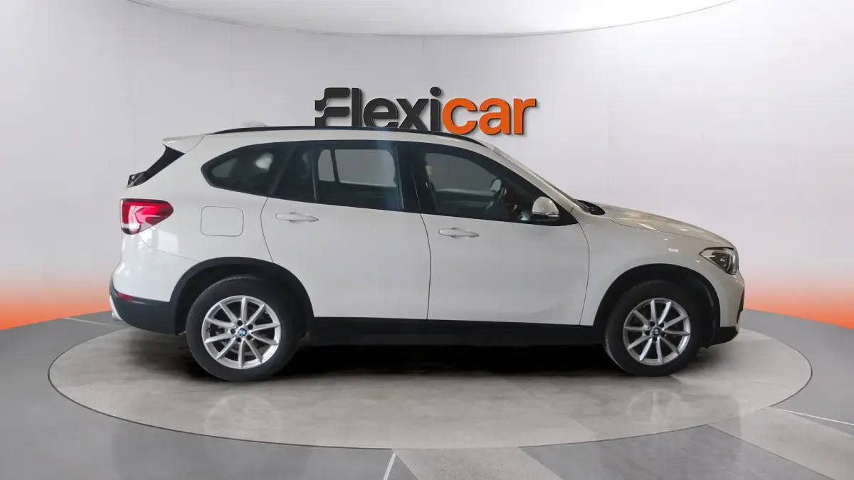 Usado BMW X1 150 CV (110 kW) 2020 Blanco SUV