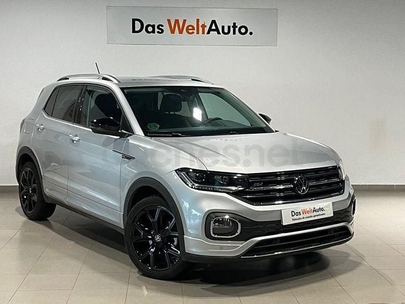 Usado VW T-Cross Sportline 110 CV (80 kW) 2023 Gris plata SUV