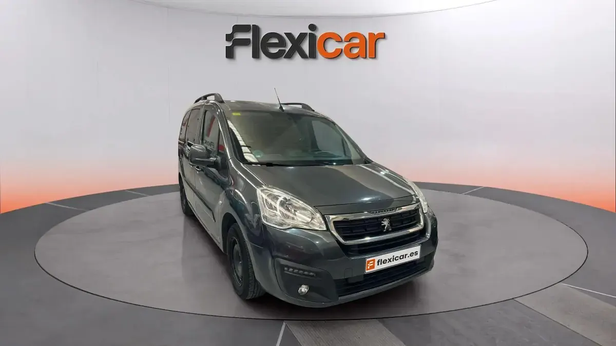 Usado Peugeot Partner Tepee Outdoor 100 CV (73 kW) 2018 Monovolumen