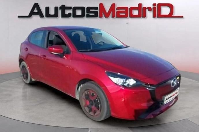 Rojo Usado 2023 Mazda 2 Center-Line Utilitario | 13.990 € (Buen precio) - Imagen 1/4