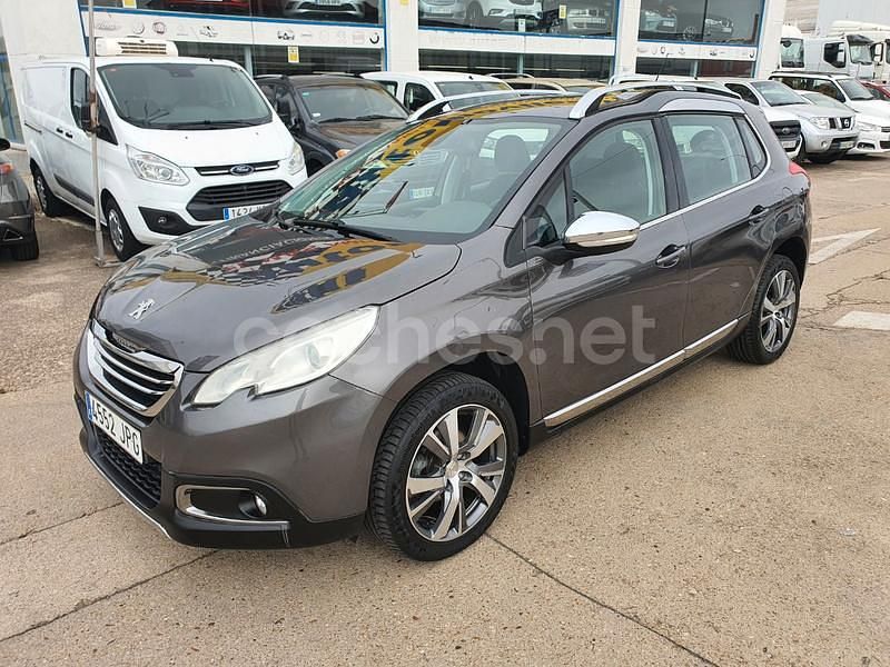 Gris / plata Usado 2016 Peugeot 2008 Allure SUV | 10.800 € (Precio justo) - Imagen 1/4