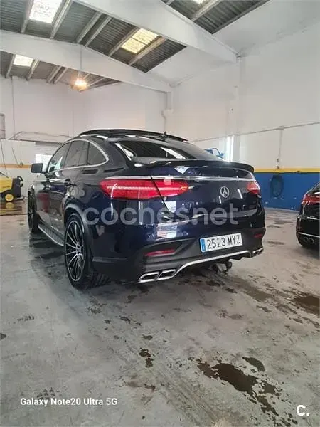 Usado Mercedes GLE63 AMG 557 CV (409 kW) 2017 Azul SUV