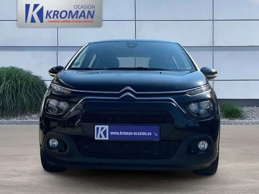 Usado Citroën C3 PureTech 82 CV (60 kW) 2024 Negro Utilitario