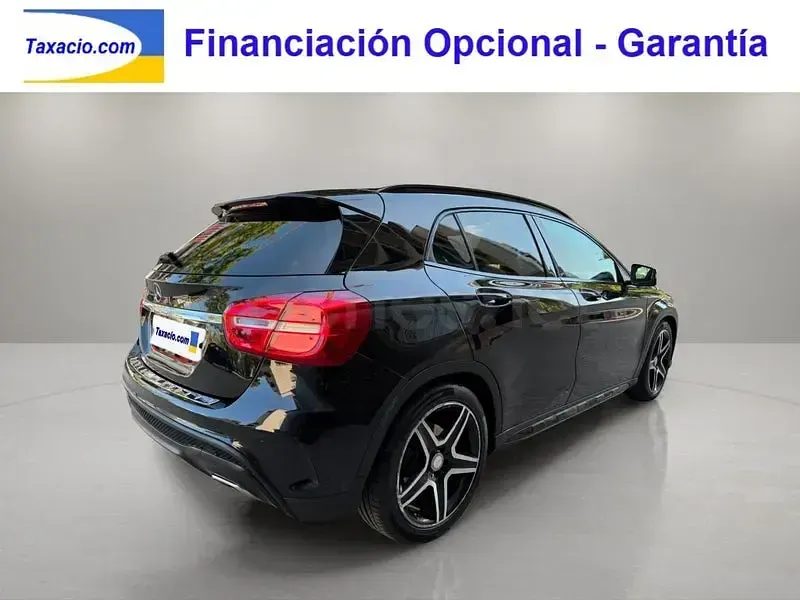 Usado Mercedes GLA250 AMG line 211 CV (155 kW) 2014 Negro SUV