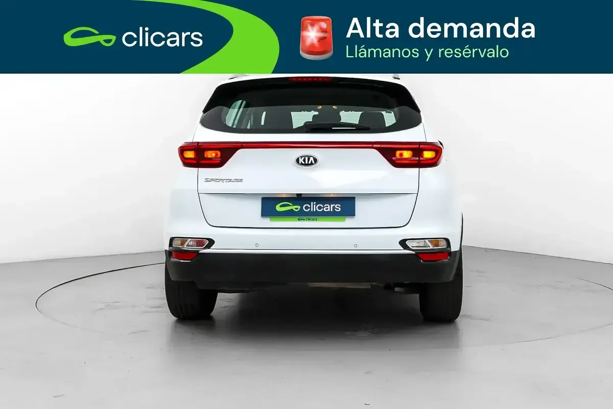 Usado Kia Sportage 136 CV (100 kW) 2019 Blanco SUV