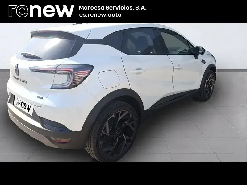 Usado Renault Captur Esprit Alpine 109 CV (80 kW) 2025 Blanco SUV