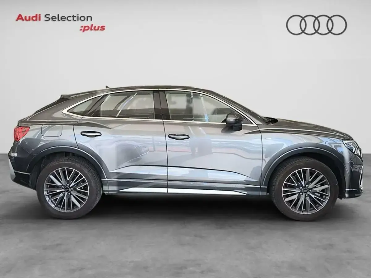 Usado Audi Q3 Sportback S-Line 245 CV (180 kW) 2024 Gris SUV