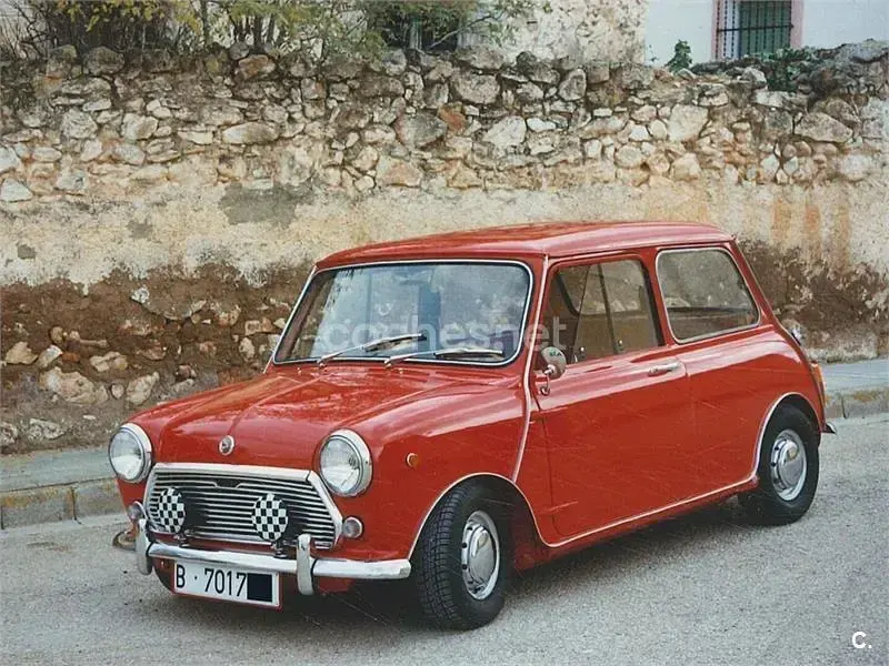 Usado Mini Cooper 115 CV (84 kW) 2001 Rojo Utilitario