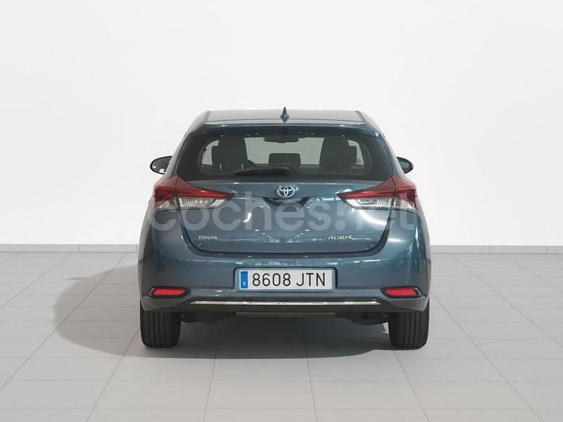 Usado Toyota Auris Active 116 CV (85 kW) 2016 Azul Berlina
