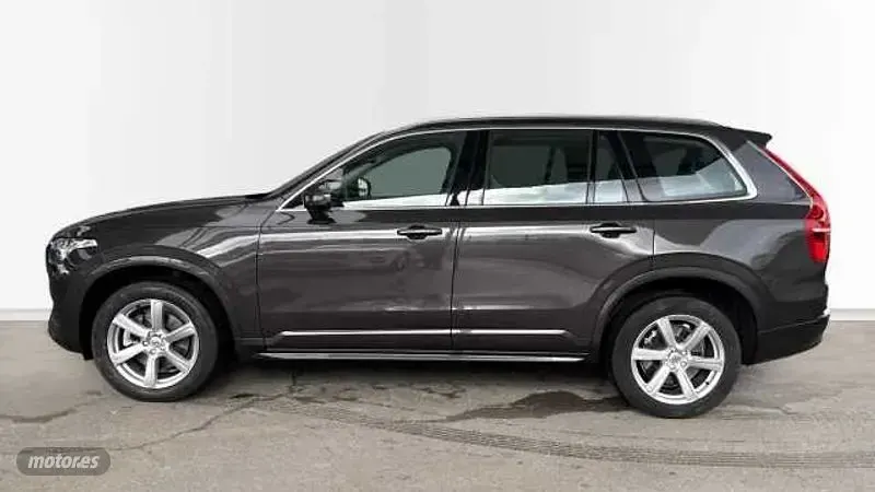 Usado Volvo XC90 Core 235 CV (172 kW) 2022 Gris SUV