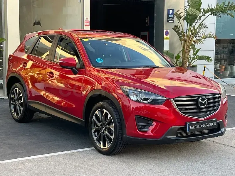 Usado Mazda CX-5 Luxury 150 CV (110 kW) 2016 Granate SUV