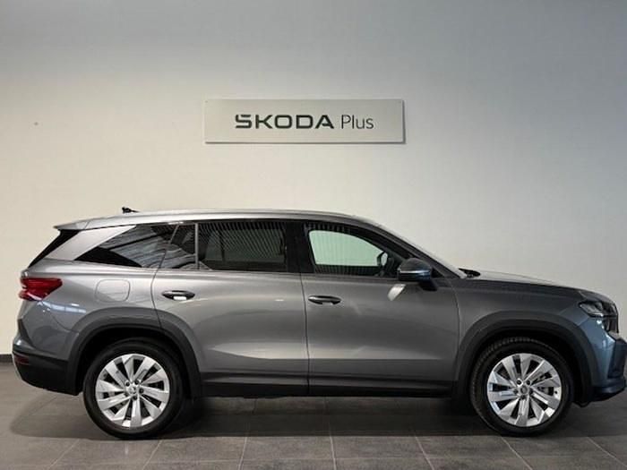 Begagnad Skoda Kodiaq 150 HK (110 kW) 2024 Grå SUV