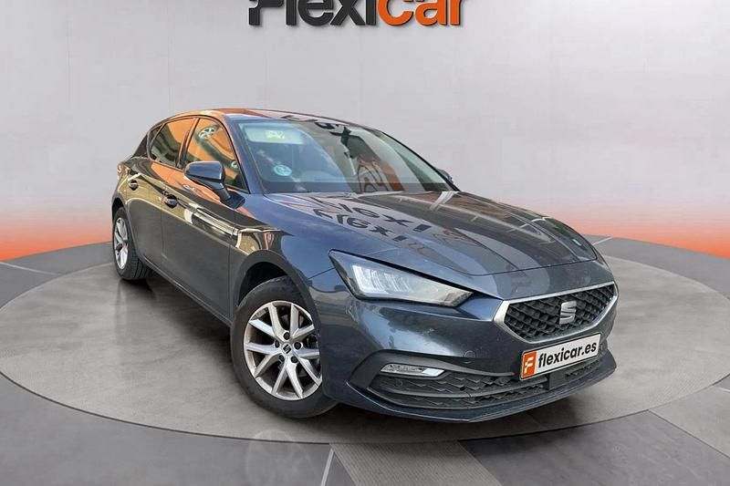 Gris Usado 2022 Seat Leon Style Utilitario | 17.270 € (Precio justo) - Imagen 1/4