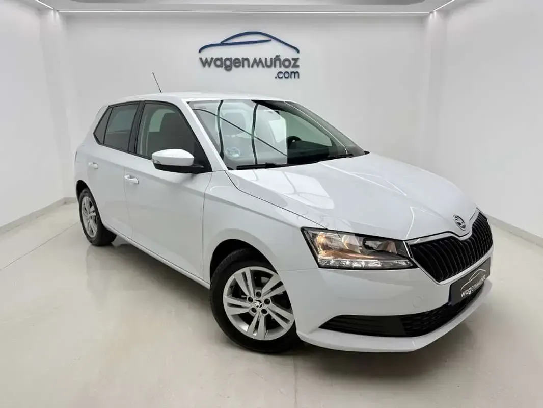 Usado Skoda Fabia Ambition 95 HP (69 kW) 2021 Branco Citadino