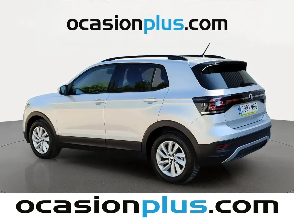Usado VW T-Cross Advance 110 CV (80 kW) 2023 Gris SUV
