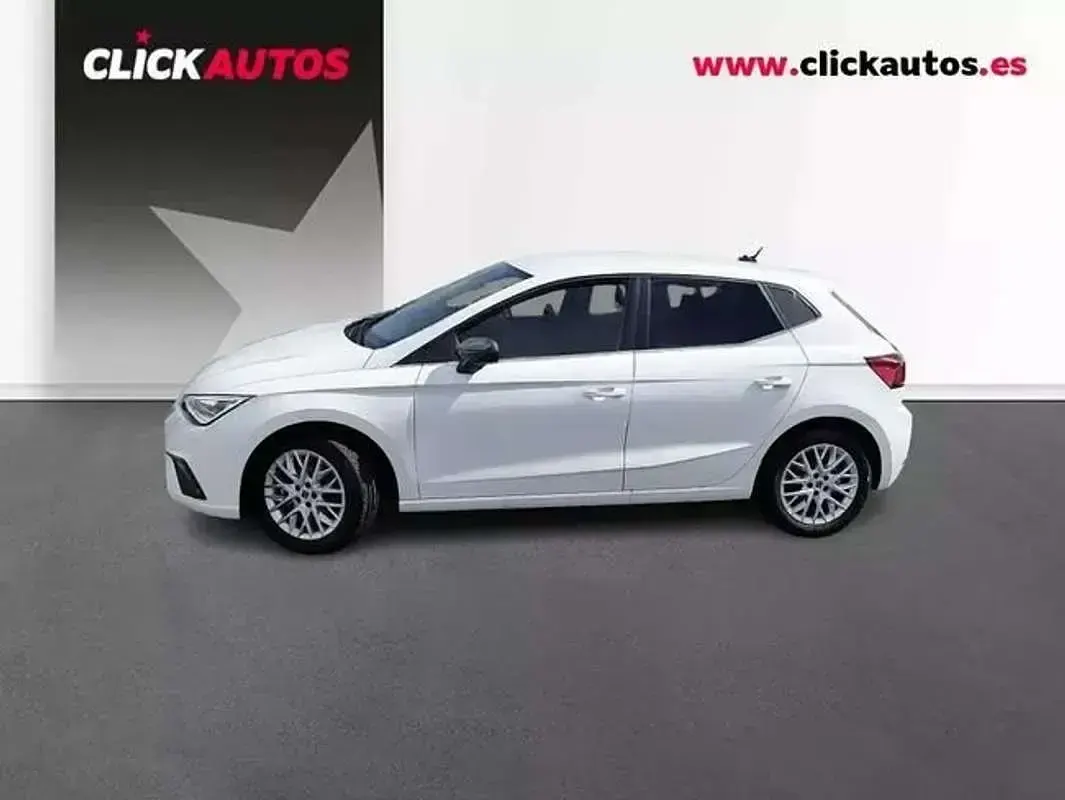 Usado Seat Ibiza XCELLENCE 116 HP (85 kW) 2025 Branco Citadino