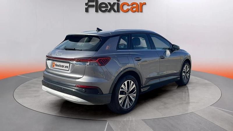 Usado Audi Q4 e-tron Premium 69 kW (95 CV) 2021 Gris SUV