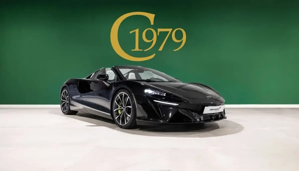 Nuevo McLaren Artura 700 CV (514 kW) 2025 Negro Descapotable