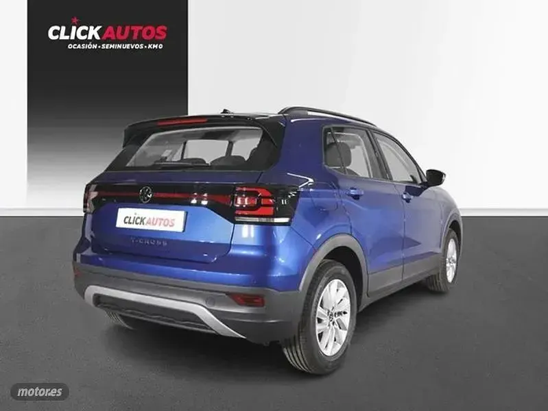 Usado VW T-Cross Advance 110 CV (80 kW) 2023 Azul SUV
