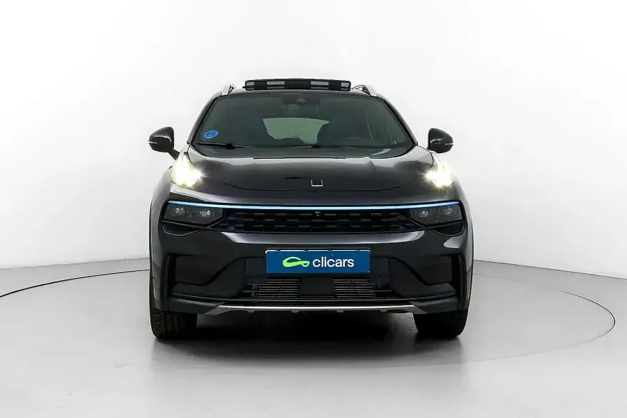 Usado Lynk & Co 01 261 CV (191 kW) 2023 Negro SUV