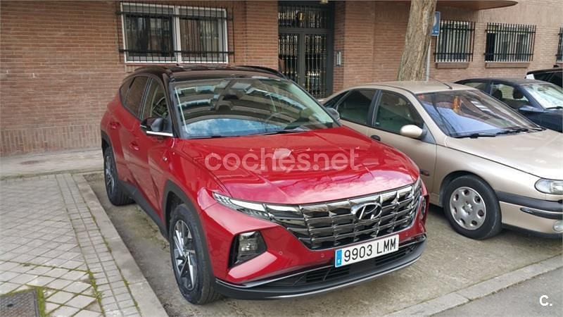 Usado Hyundai Tucson 150 CV (110 kW) 2021 Granate SUV
