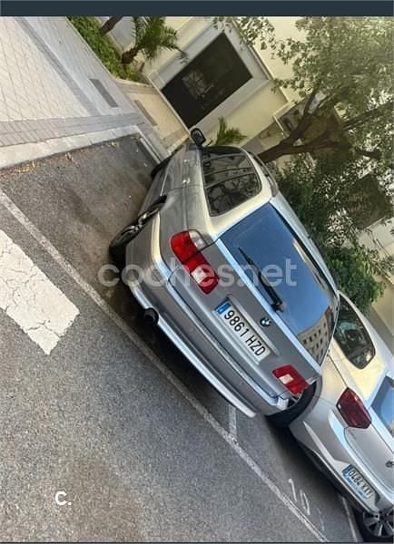 Usado BMW 525 192 CV (141 kW) 2003 Azul Familiar