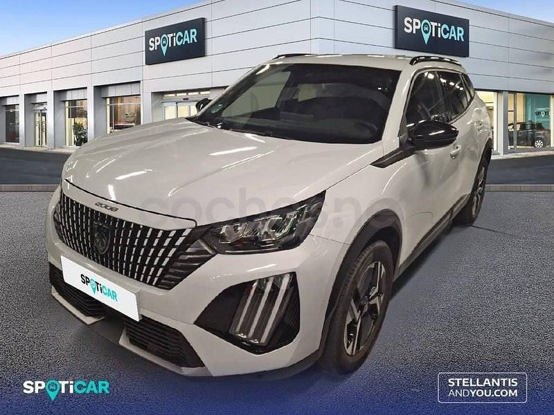 Usado Peugeot 2008 Allure 130 CV (95 kW) 2023 Blanco SUV