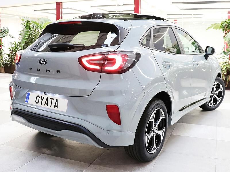 Usado Ford Puma ST-Line 125 CV (91 kW) 2025 Gris / plata SUV