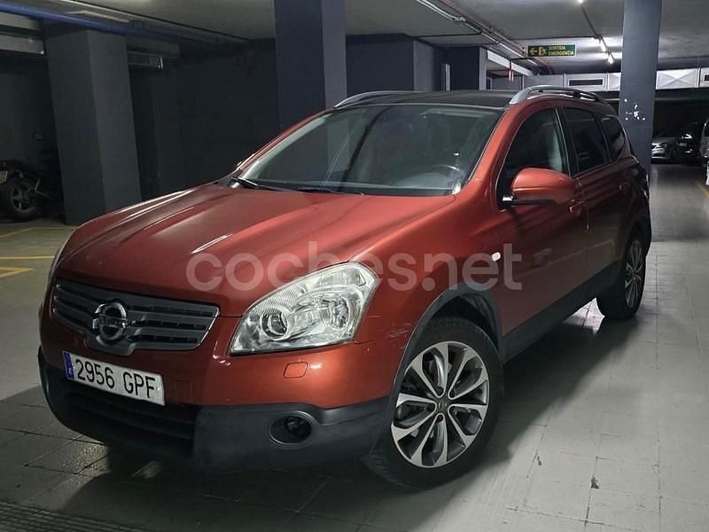 Granate Usado 2009 Nissan Qashqai +2 Premium Edition SUV | 7000 € (Precio justo) - Imagen 1/4