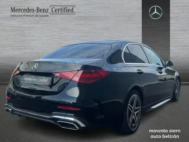 Usado Mercedes C200 AMG line 204 CV (150 kW) 2022 Negro Berlina