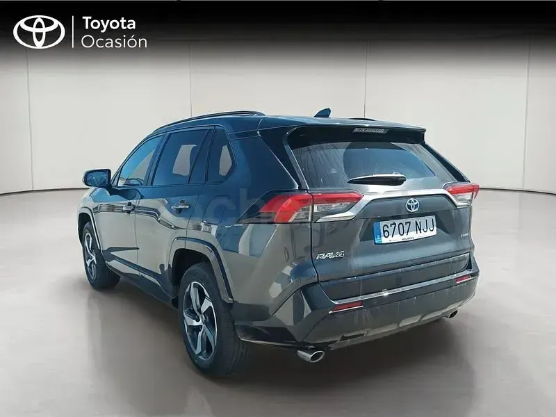 Usado Toyota RAV4 Hybrid Advance 306 CV (225 kW) 2025 Gris / plata SUV