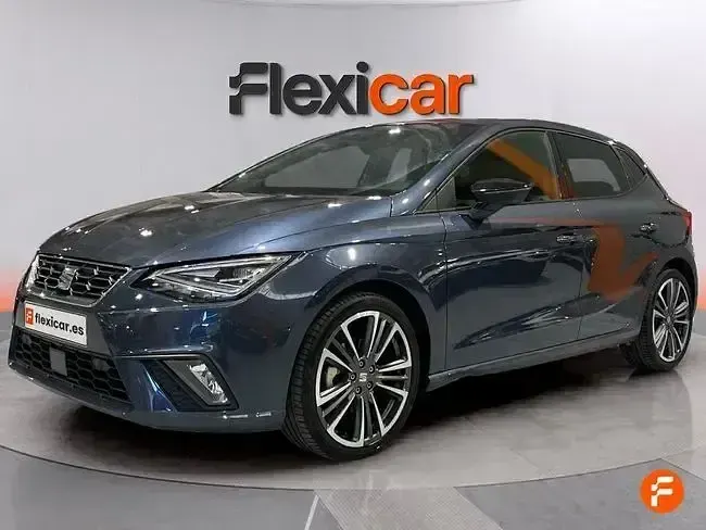 Usado Seat Ibiza FR 115 CV (84 kW) 2024 Azul Utilitario