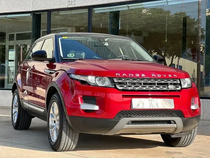Usado Land Rover Range Rover evoque Prestige 150 CV (110 kW) 2015 Granate SUV