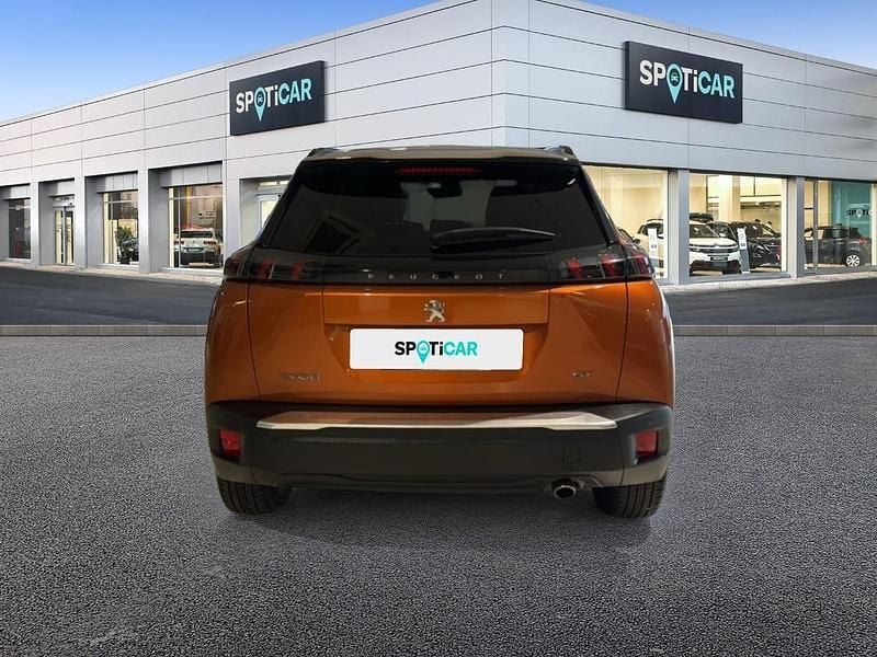 Usado Peugeot 2008 GT 131 CV (96 kW) 2021 Naranja SUV